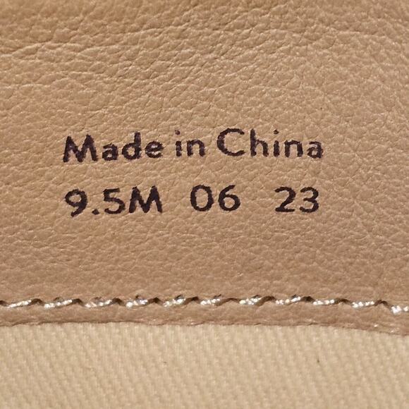 NEW Jack Rogers Timber Ankle Bootie 9.5 Sand Suede Tassel Western Fall Boho - Picture 12 of 13